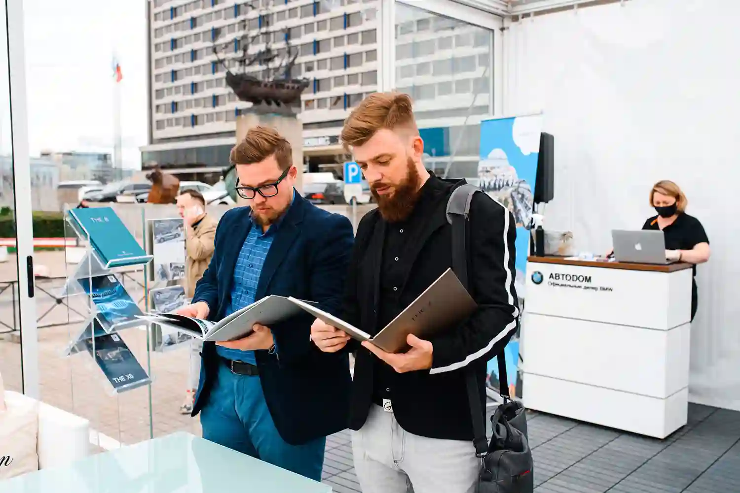 КОМФОРТ И БЕЗОПАСНОСТЬ НА ВЫСОТЕ С DINNER IN THE SKY И АВТОДОМ.