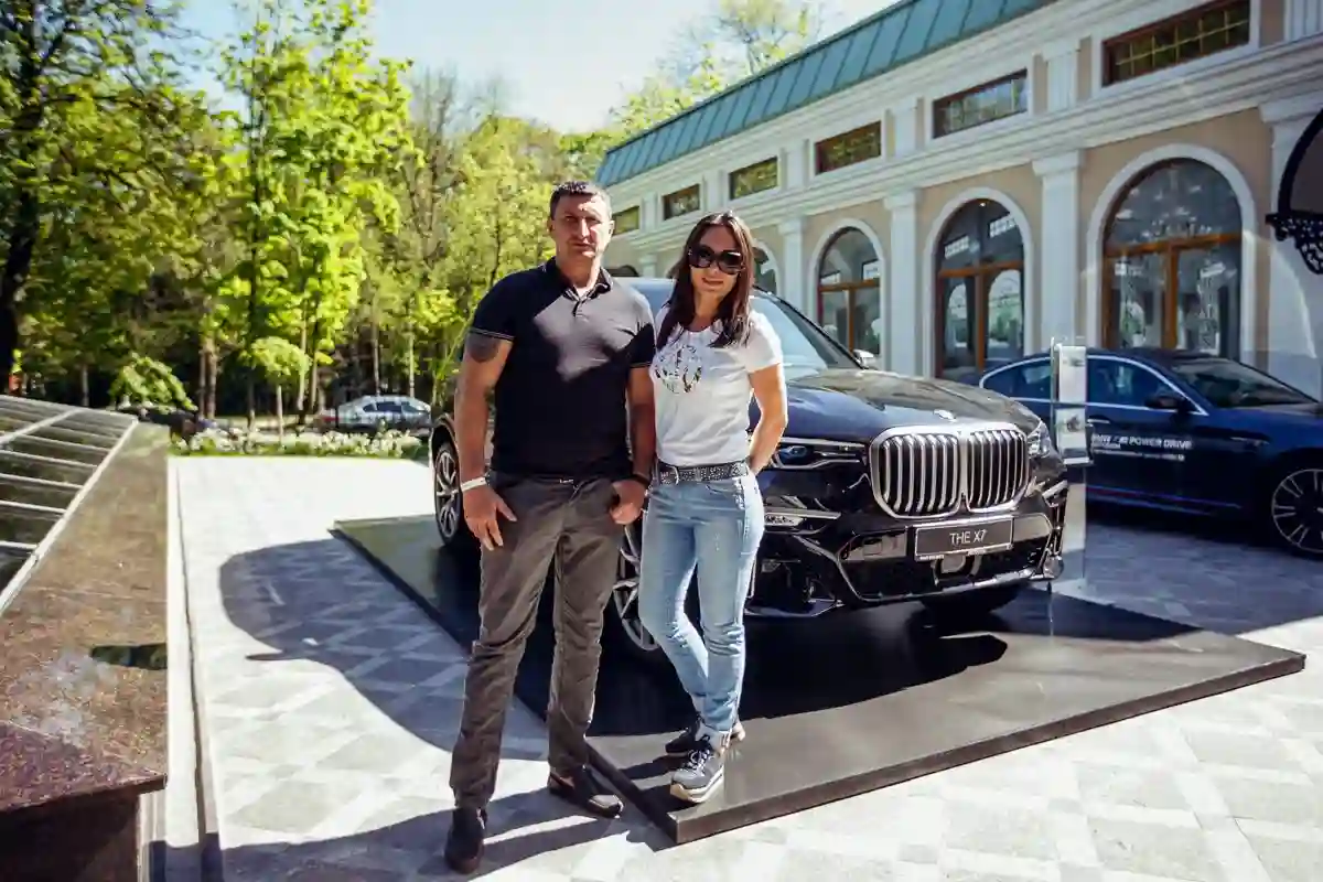 Автодом Санкт-Петербург презентовал BMW&nbsp;X7 и BMW&nbsp;7&nbsp;серии.