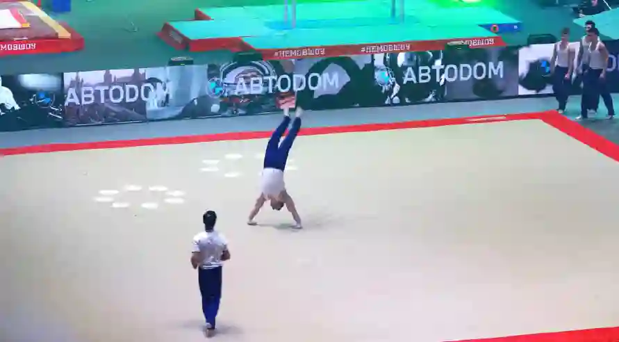BMW = спорт.