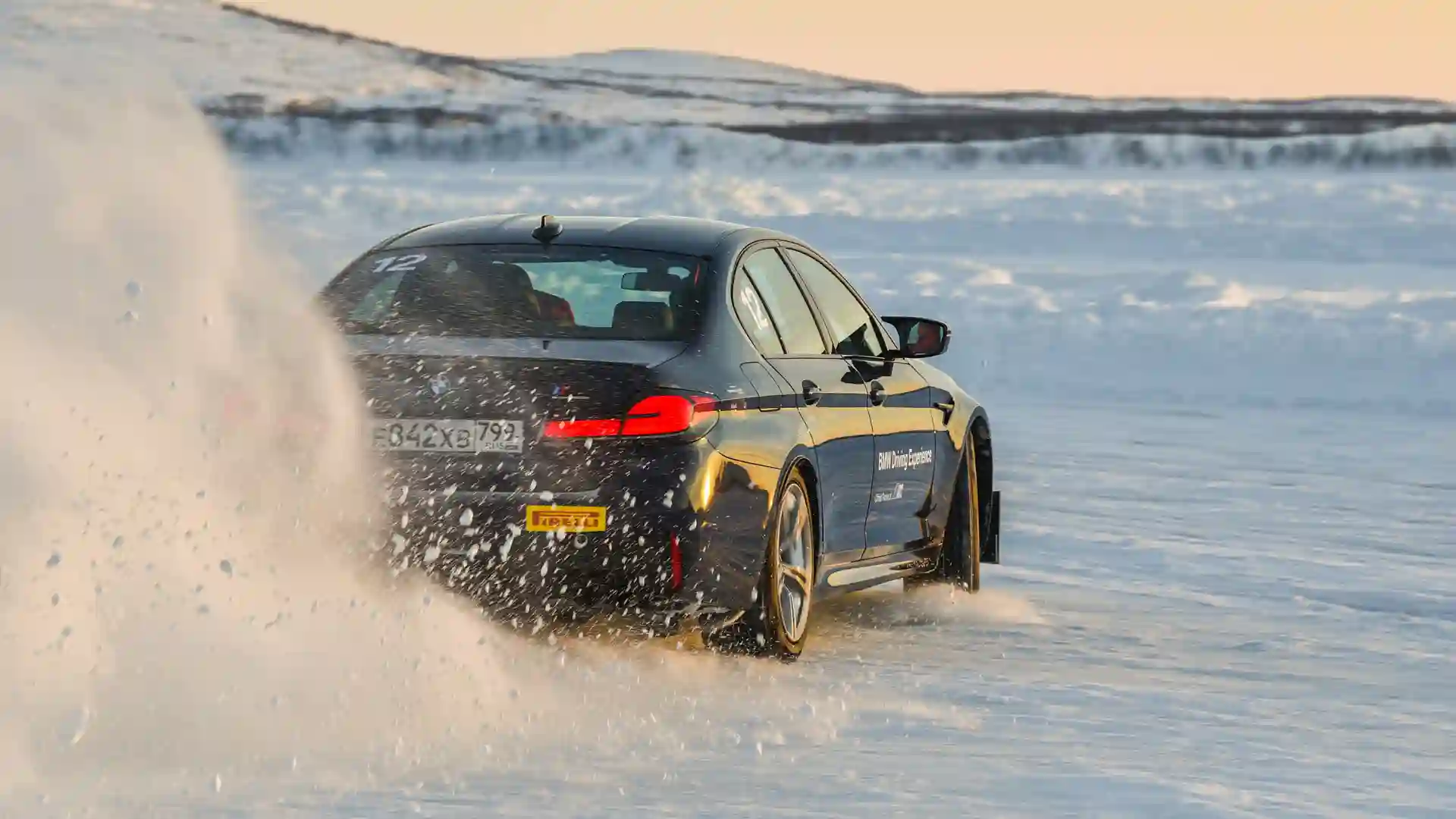 12-13 марта в Мурманске прошел долгожданный BMW ARCTIC EXPERIENCE