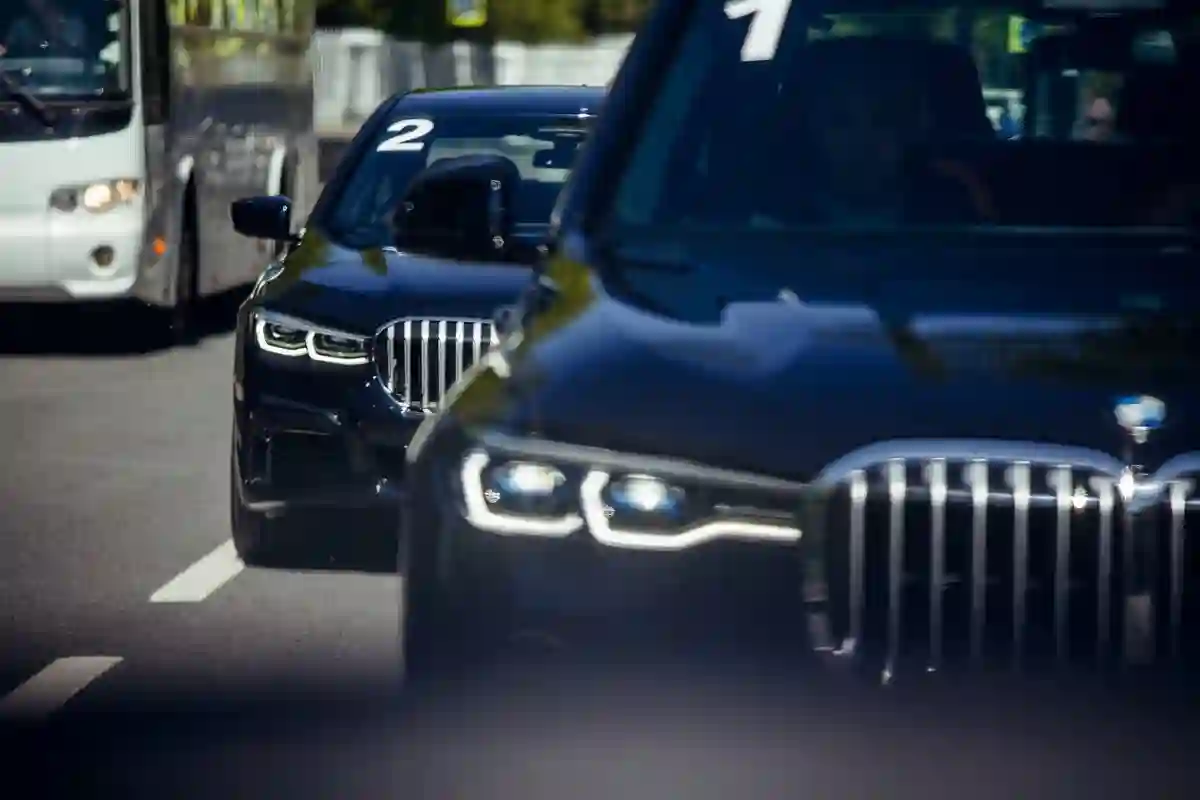 Автодом Санкт-Петербург презентовал BMW&nbsp;X7 и BMW&nbsp;7&nbsp;серии.