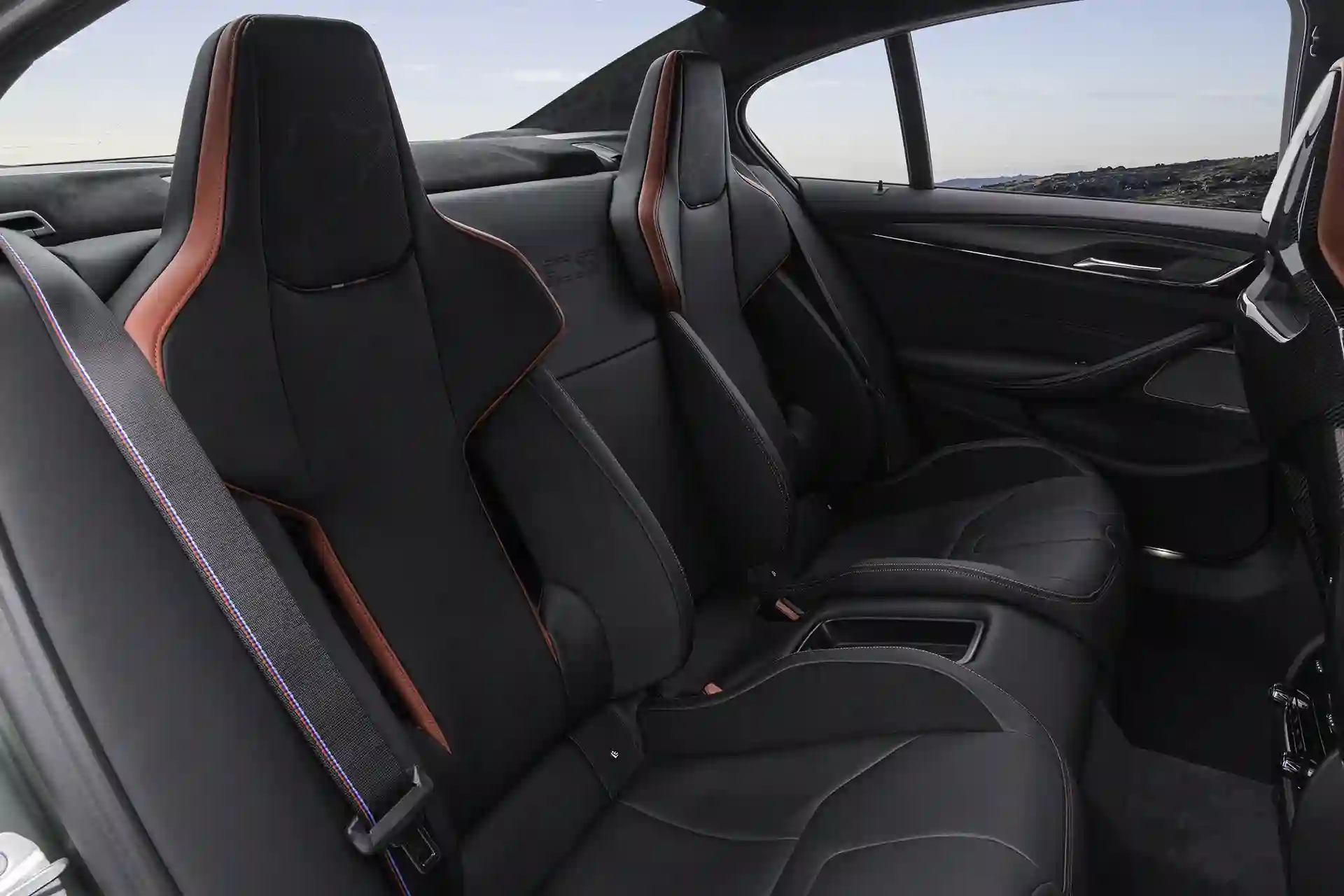 Самый мощный за всю историю BMW M – Новый BMW М5 CS