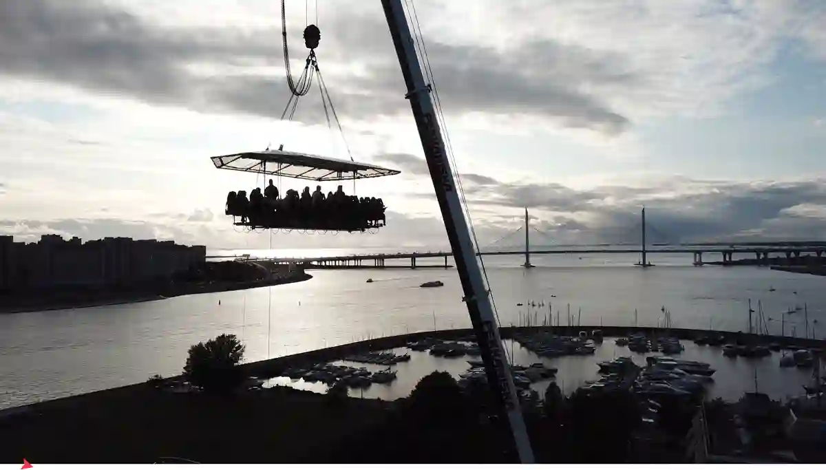 На высоте с DINNER IN THE SKY и Автодом.