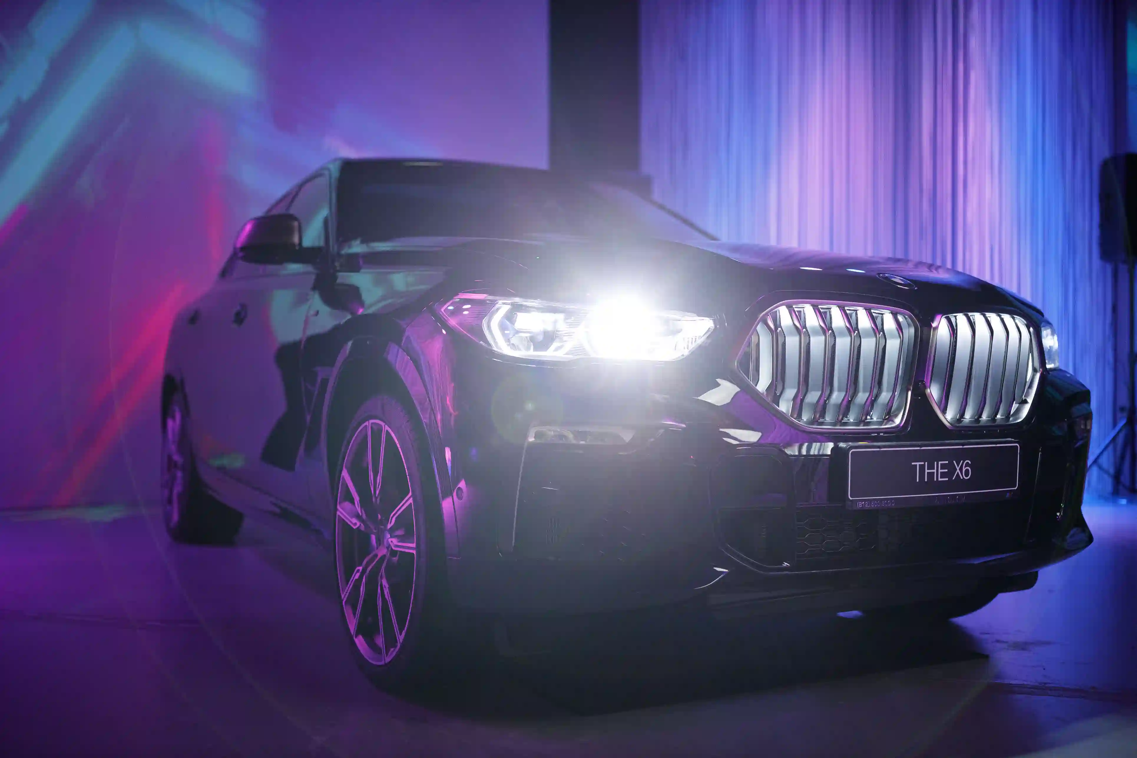 Новый хищник в Санкт-Петербурге. Автодом презентовал BMW&nbsp;X6.