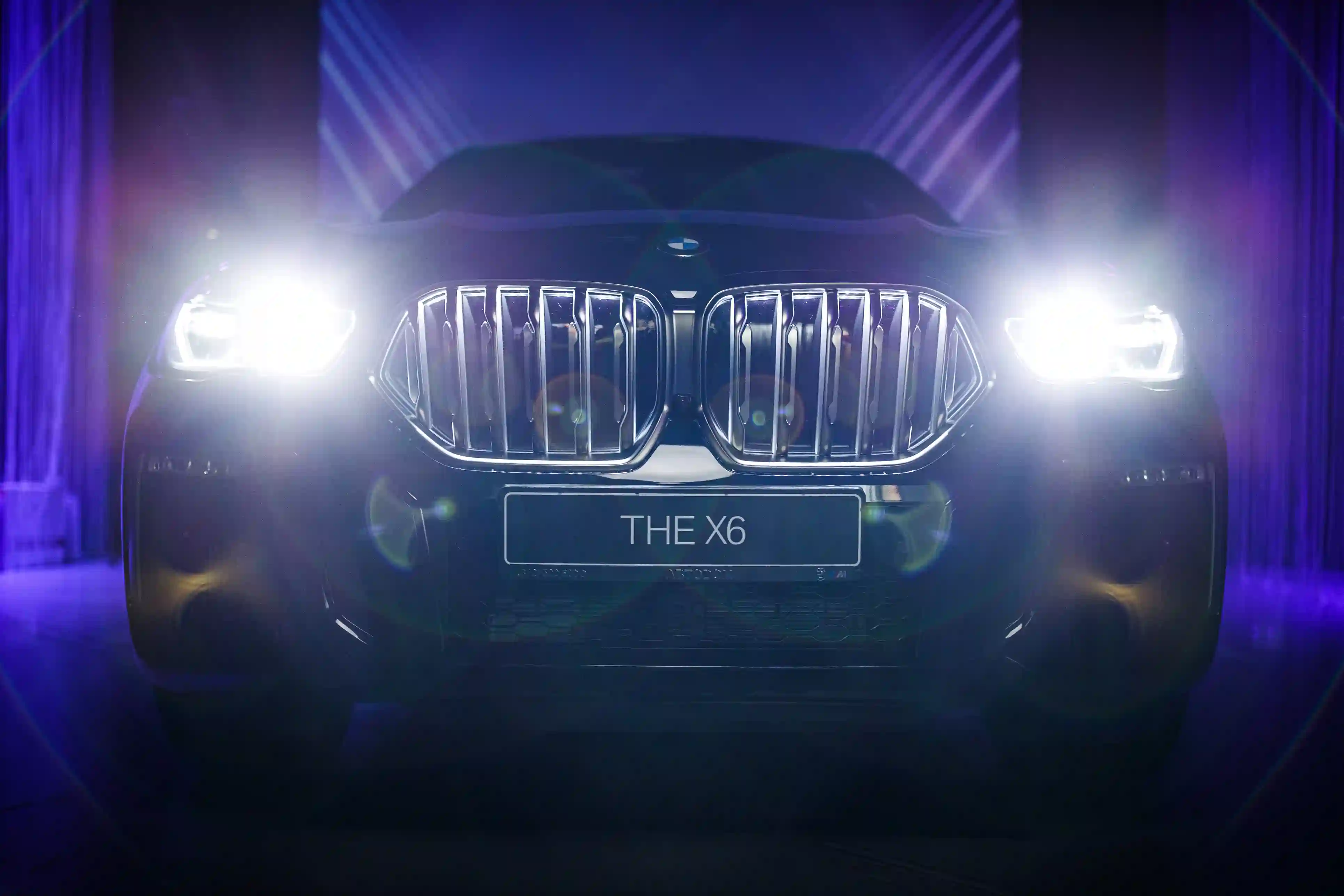 Новый хищник в Санкт-Петербурге. Автодом презентовал BMW&nbsp;X6.