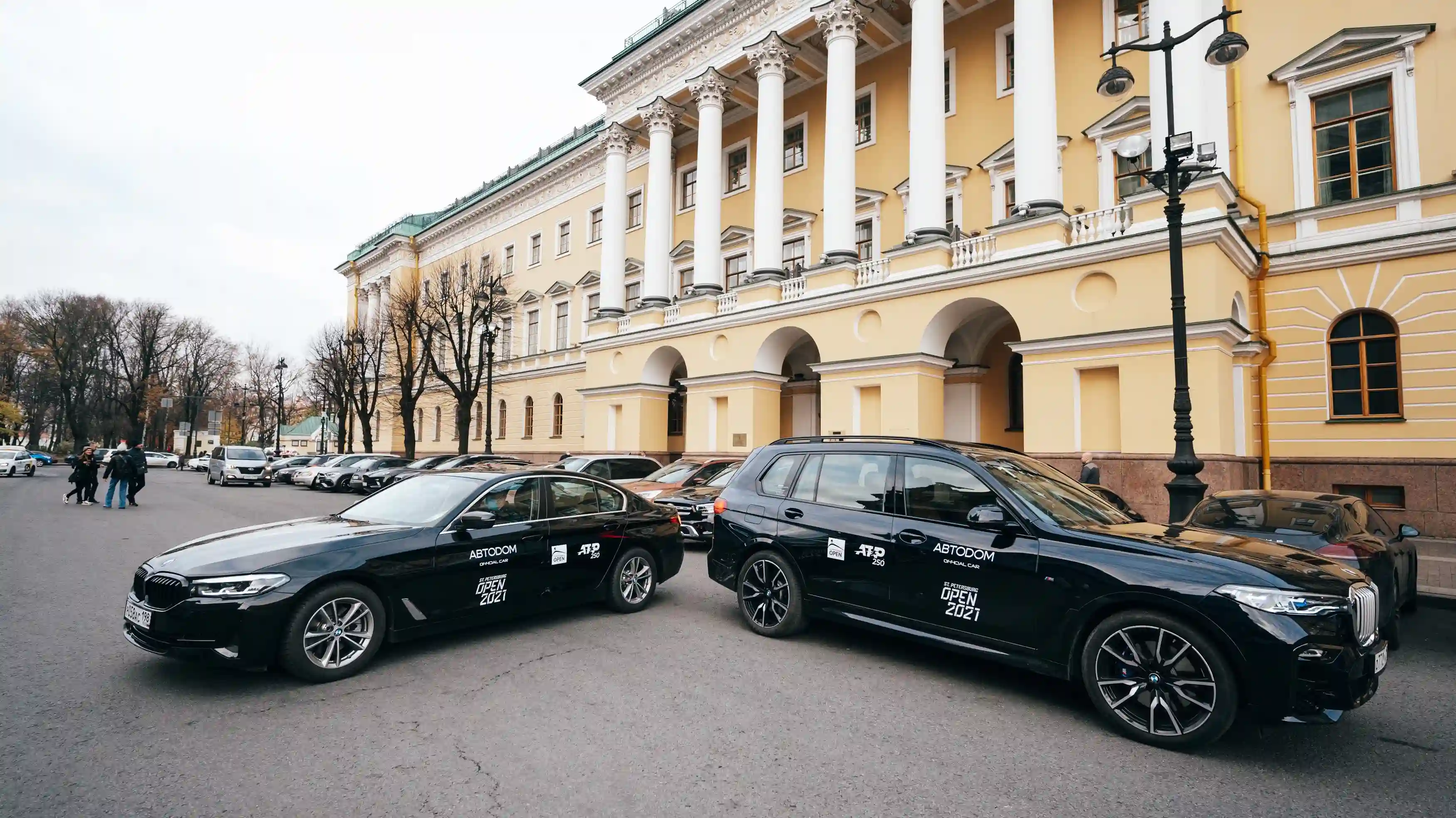 АВТОDOM BMW – официальный партнер самого крупного мужского теннисного турнира в Санкт-Петербурге